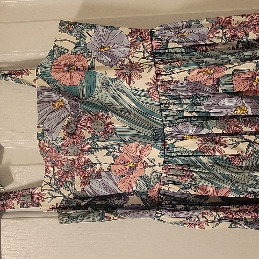 Tory Burch floral midi dress/ Medium / sold out